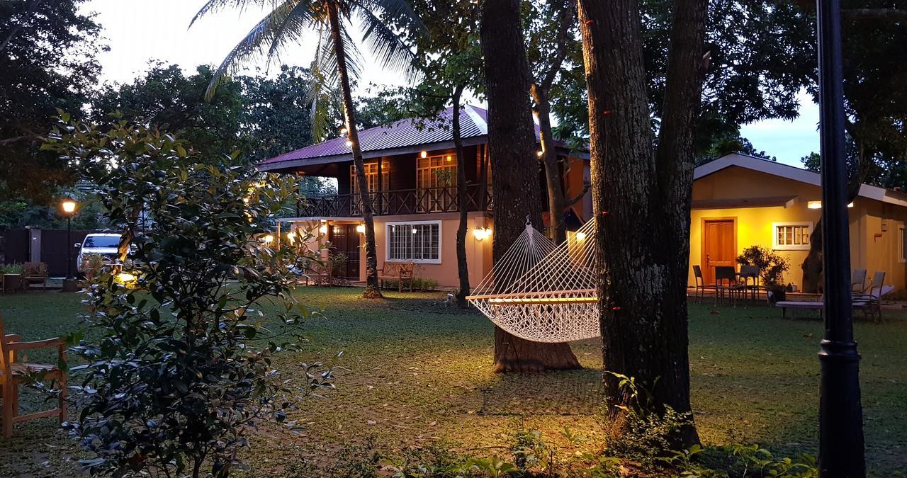 Stay Amare Villa Maria 1 Bacolod Esterno foto